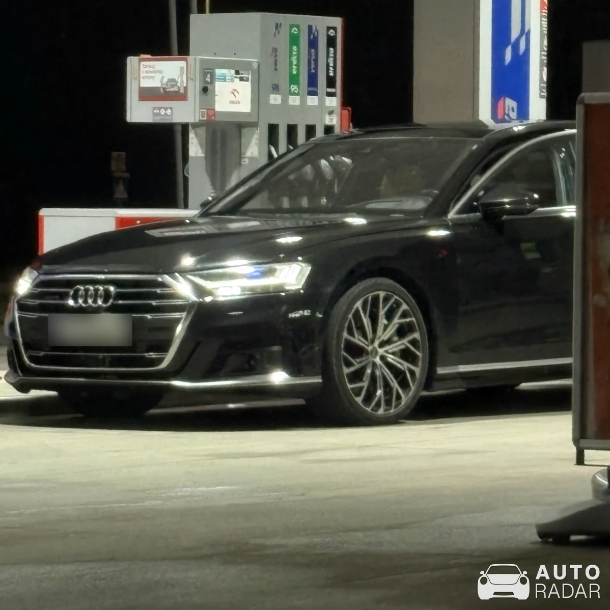 Audi S8 spotted in Tomaszów Mazowiecki
