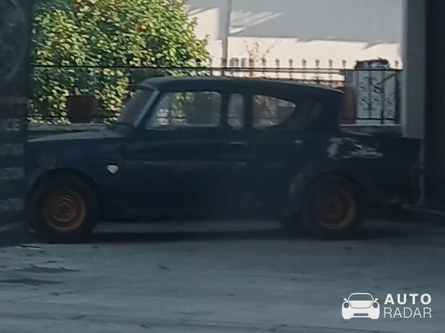 Ford Anglia 100E spotted in Peristeri