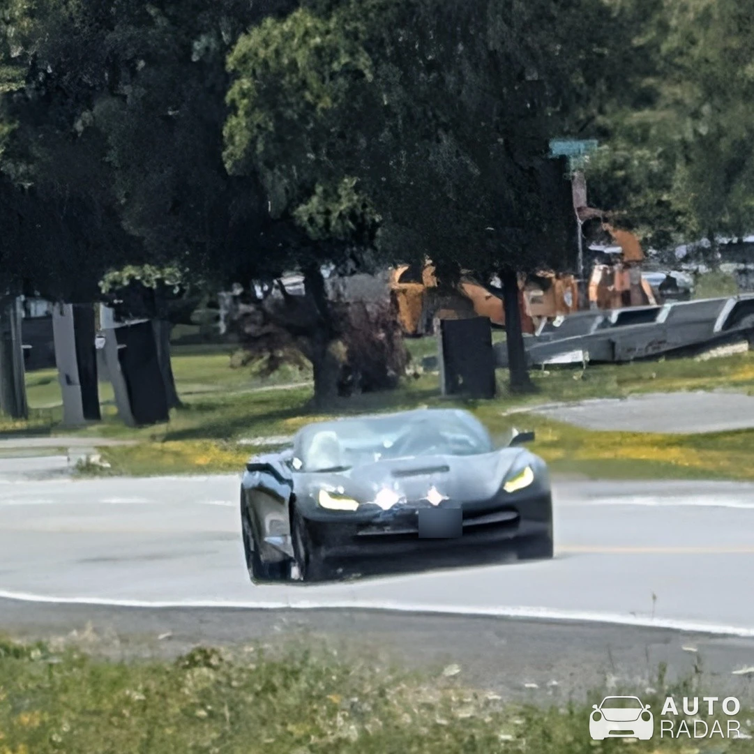 Chevrolet Corvette C7 Stingray Convertible spotted in Carleton Place