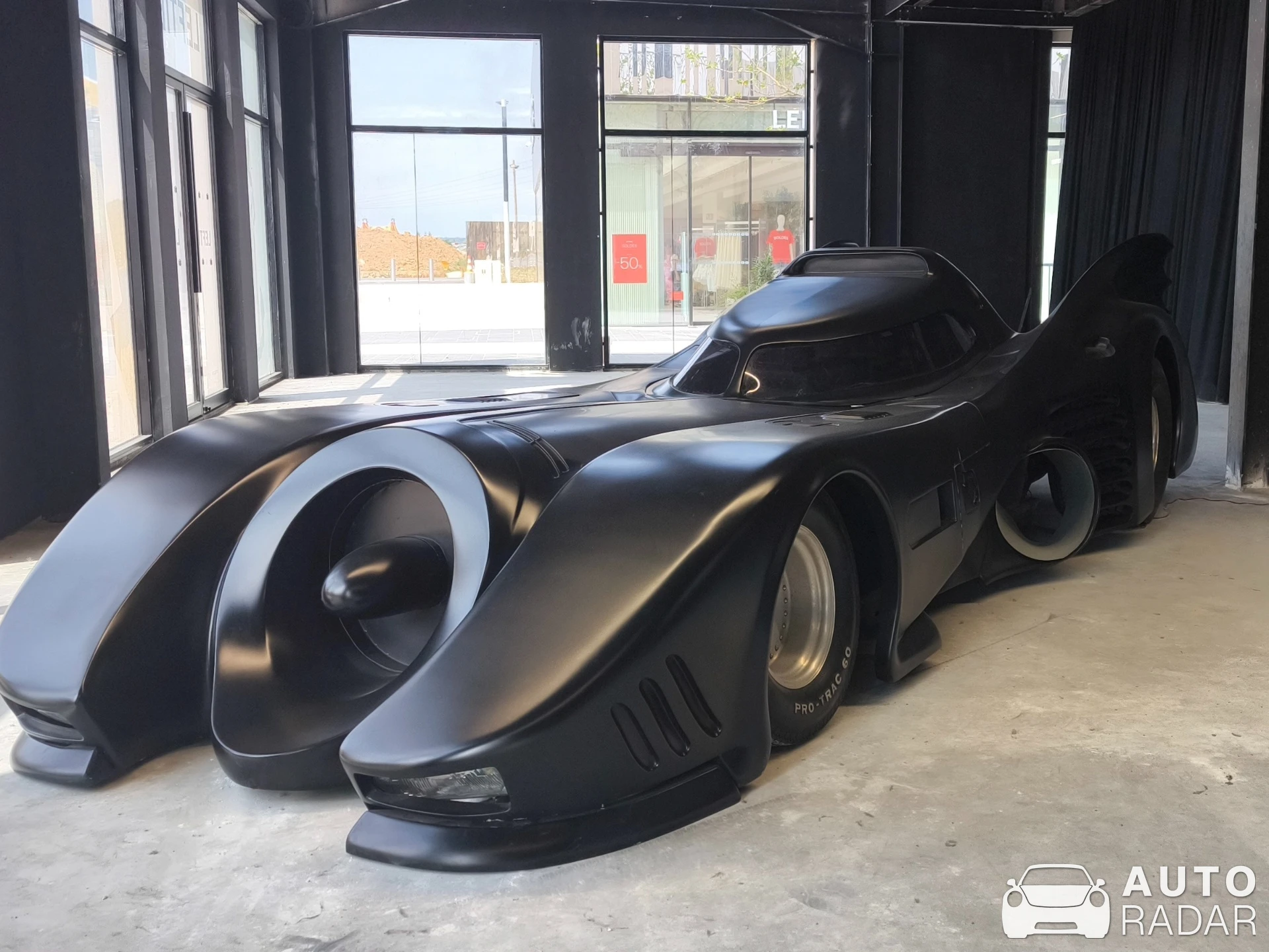 Batmobile Batmobile spotted in Viry-Châtillon