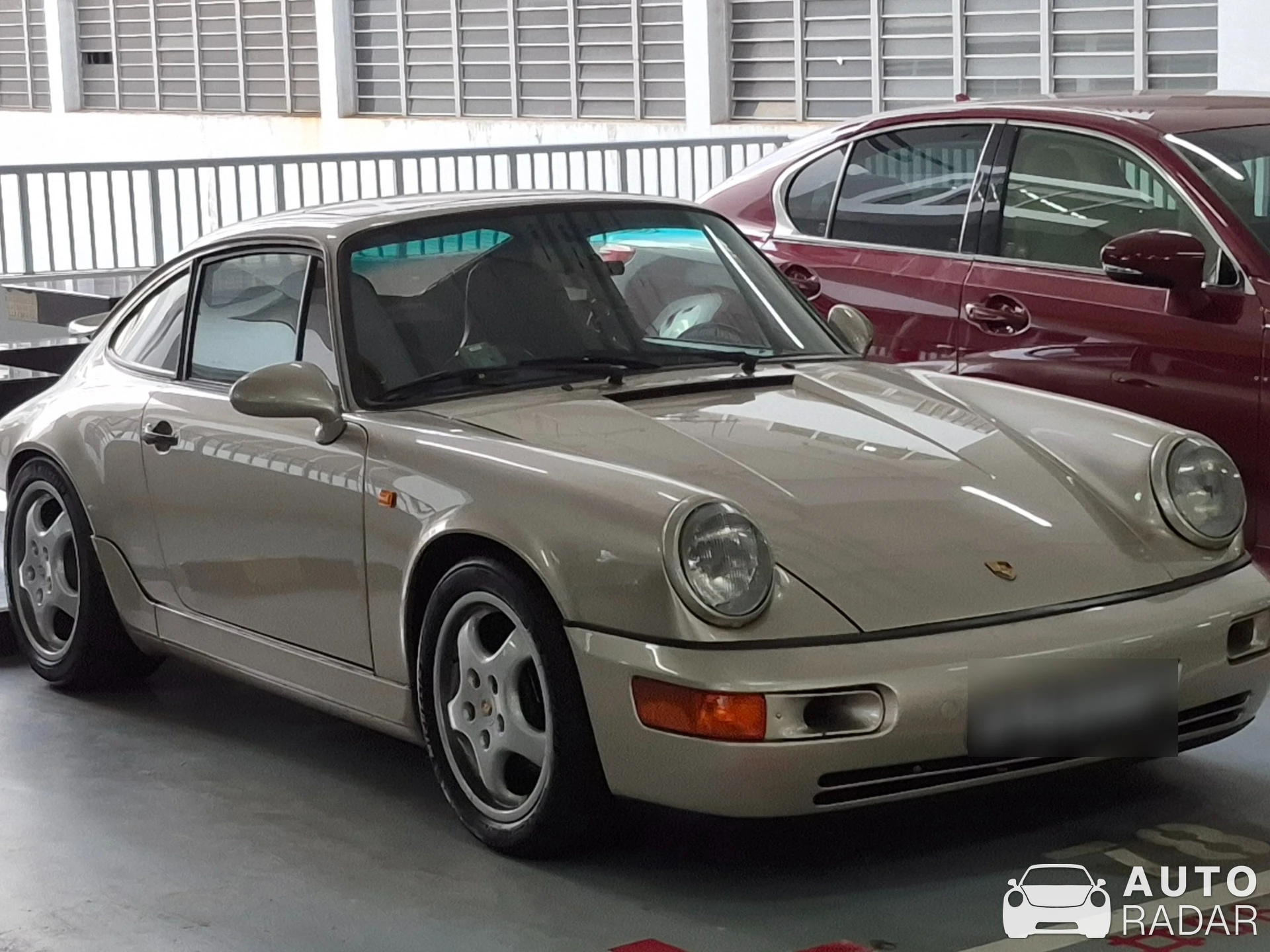 Porsche 964 Carrera 4 spotted in Singapore
