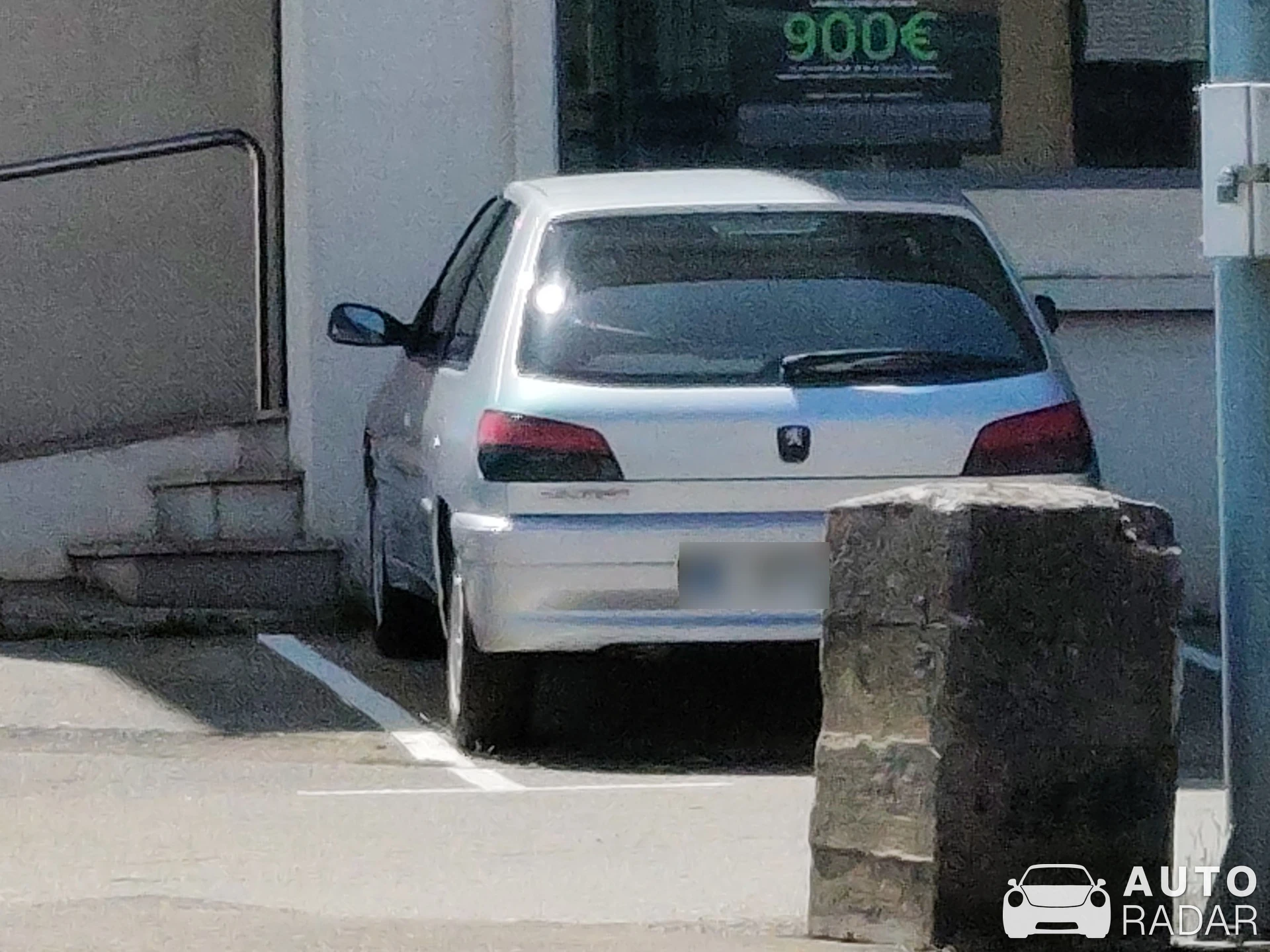 Peugeot 106 spotted in Riotuerto