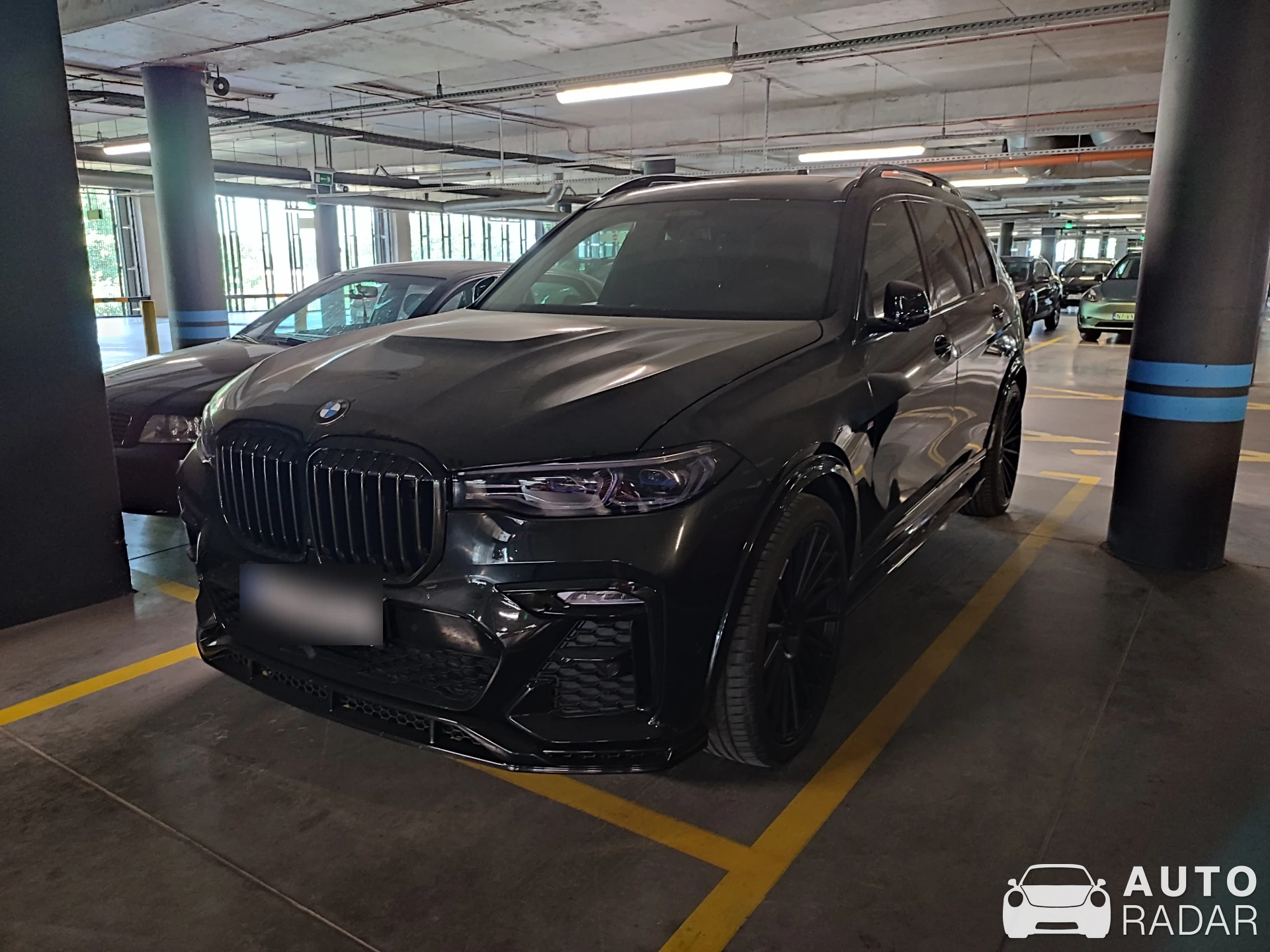 BMW X7 spotted in Olsztyn