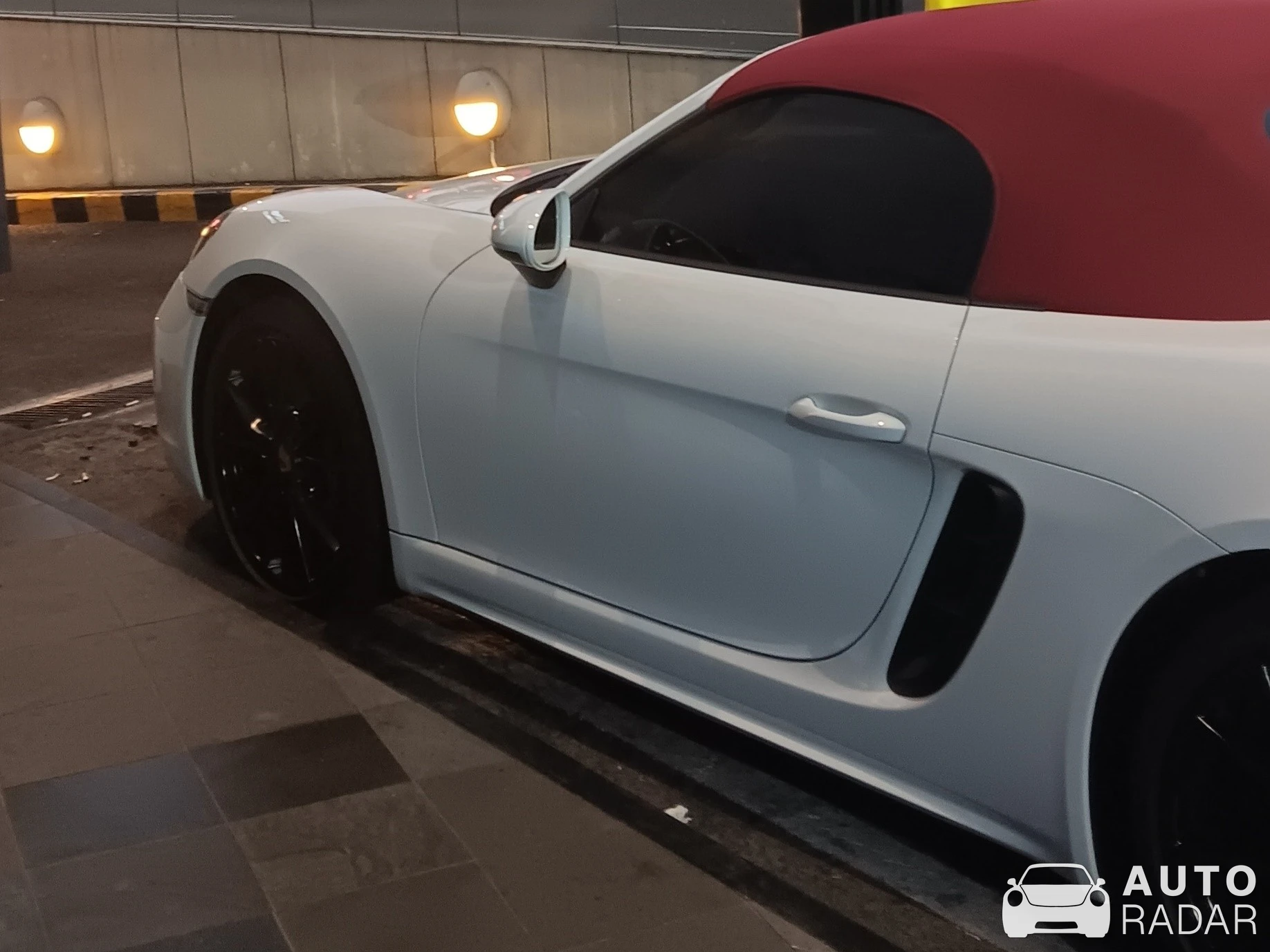 Porsche 718 Boxster spotted in Surabaya