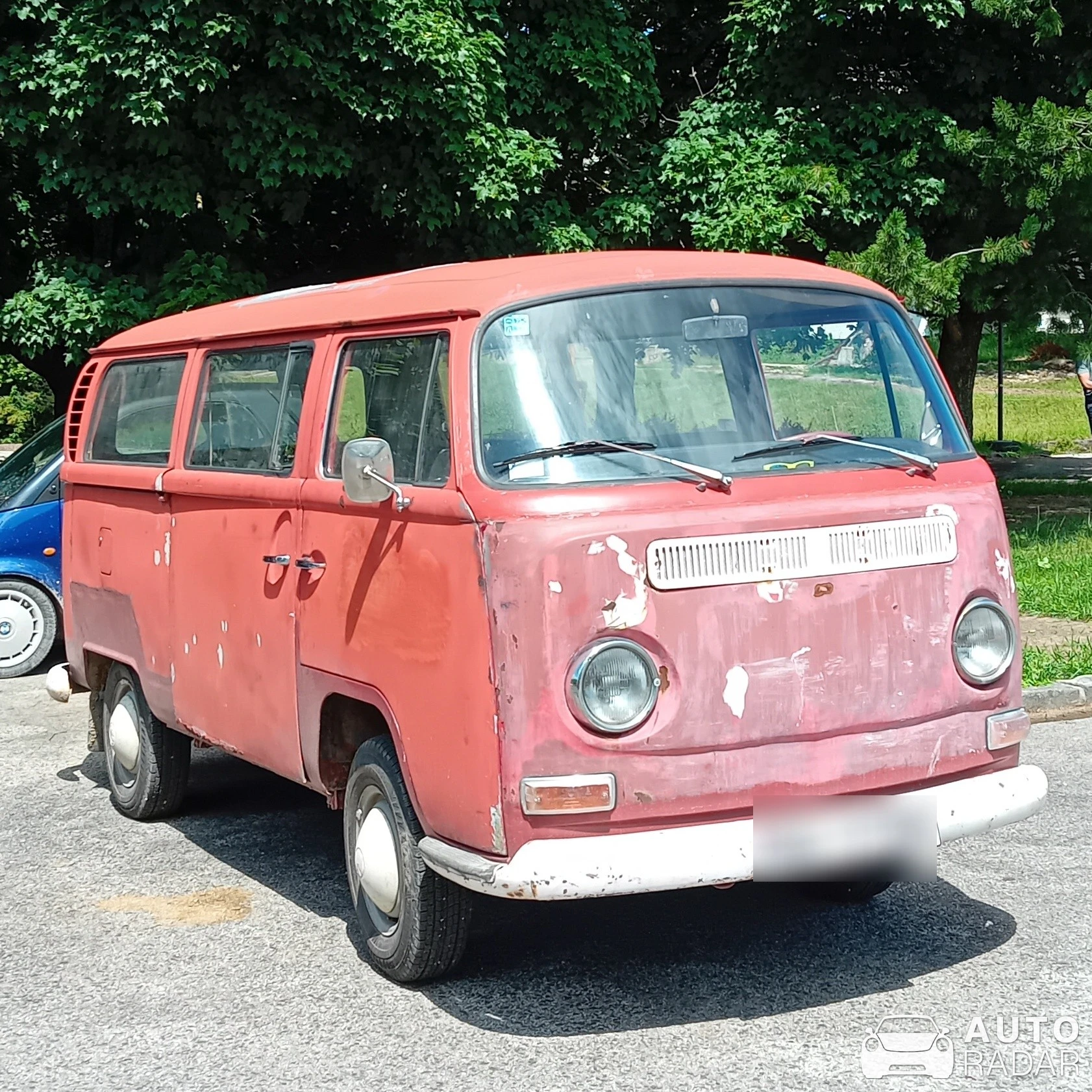 Volkswagen Transporter T2 spotted in Žilina