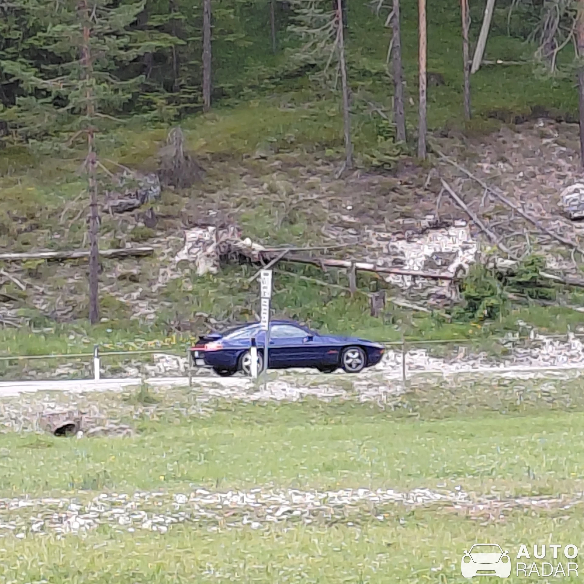 Porsche 928 GTS spotted in Dobbiaco