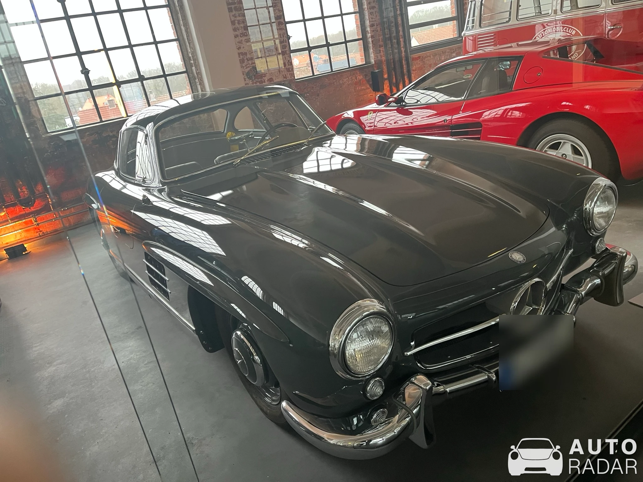 Mercedes-Benz 300 SL Gullwing V8 AMG spotted in Frankfurt am Main