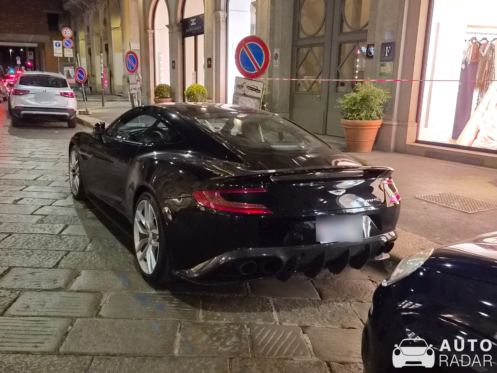 Aston Martin Vanquish S spotted in Milano