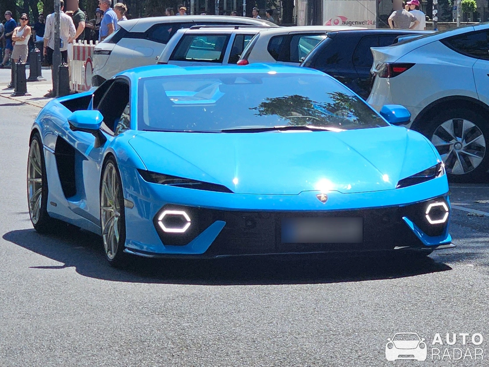 Lamborghini Temerario spotted in Düsseldorf