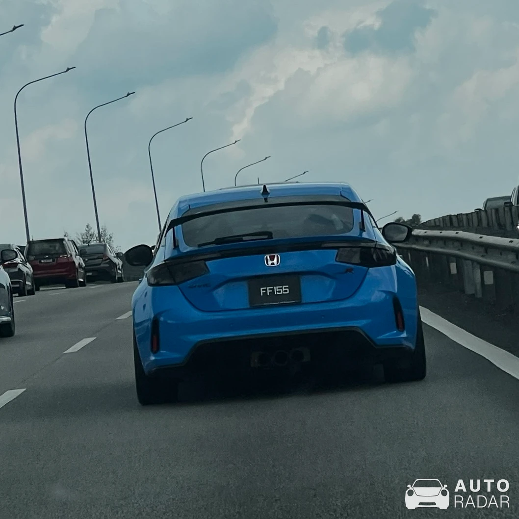 Honda Civic Type R FL5 spotted in Seremban