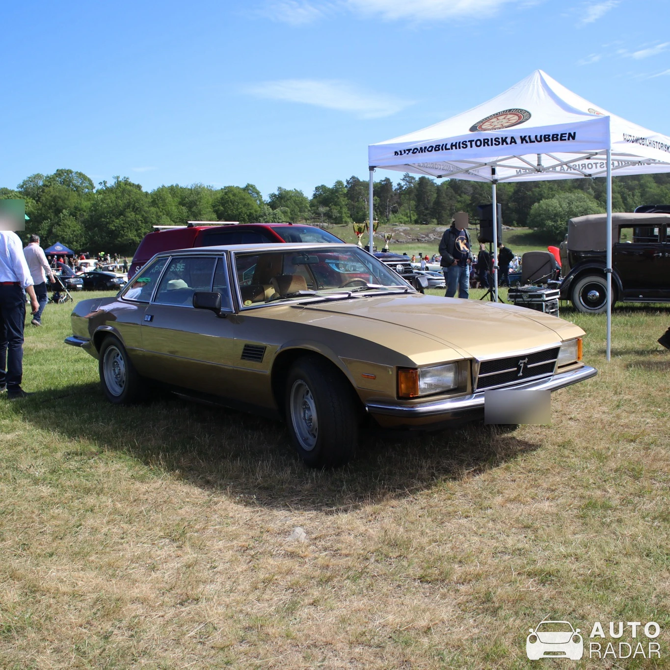 De Tomaso Longchamp GTS spotted in Stockholm