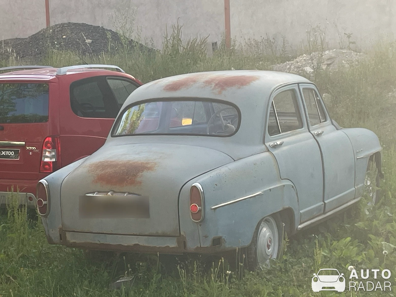 Simca 8 spotted in Dommartin-lès-Toul