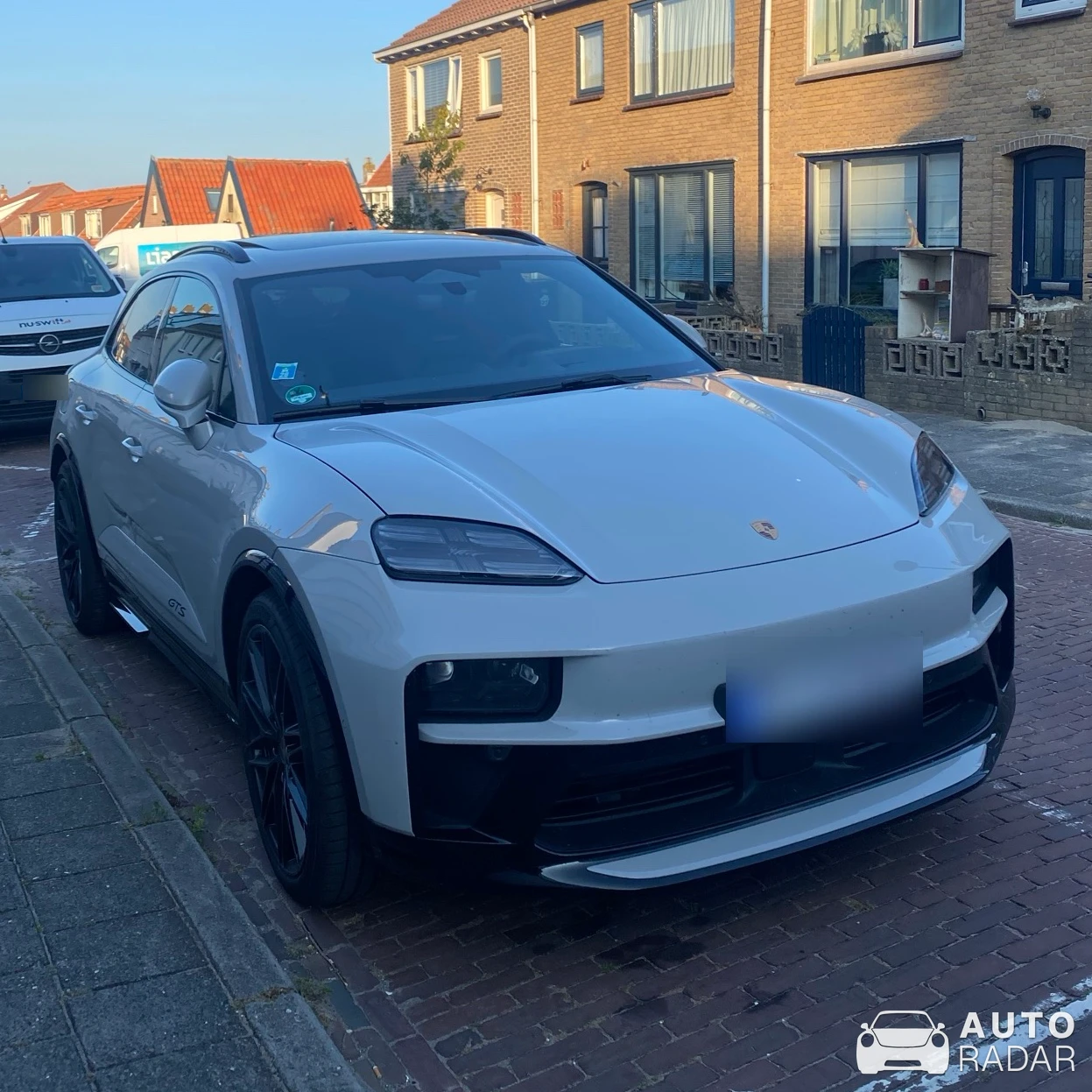 Porsche Macan GTS spotted in Alkmaar