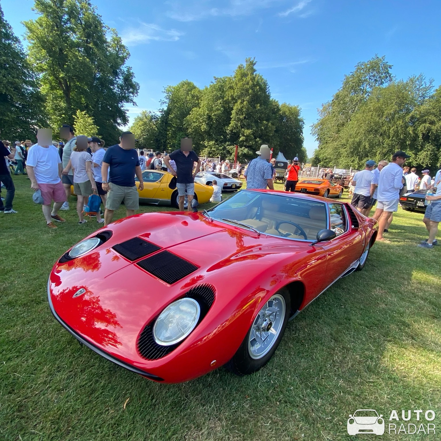 Lamborghini Miura P400 spotted in Chichester