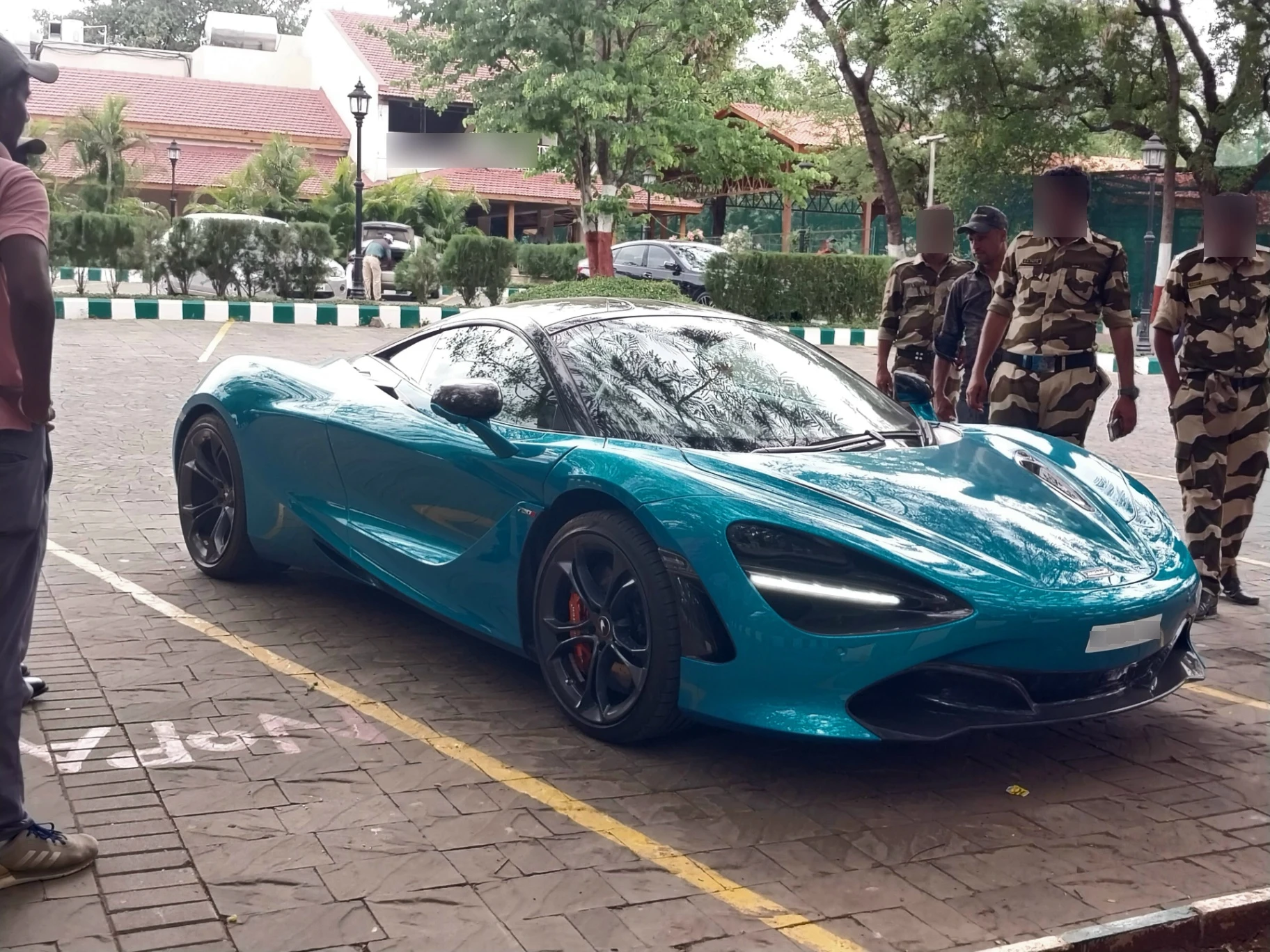 McLaren 720S spotted in Pune