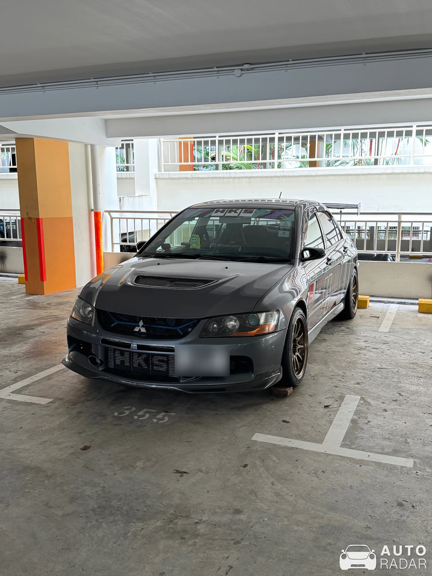 Mitsubishi Lancer Evolution IX MR spotted in Singapore