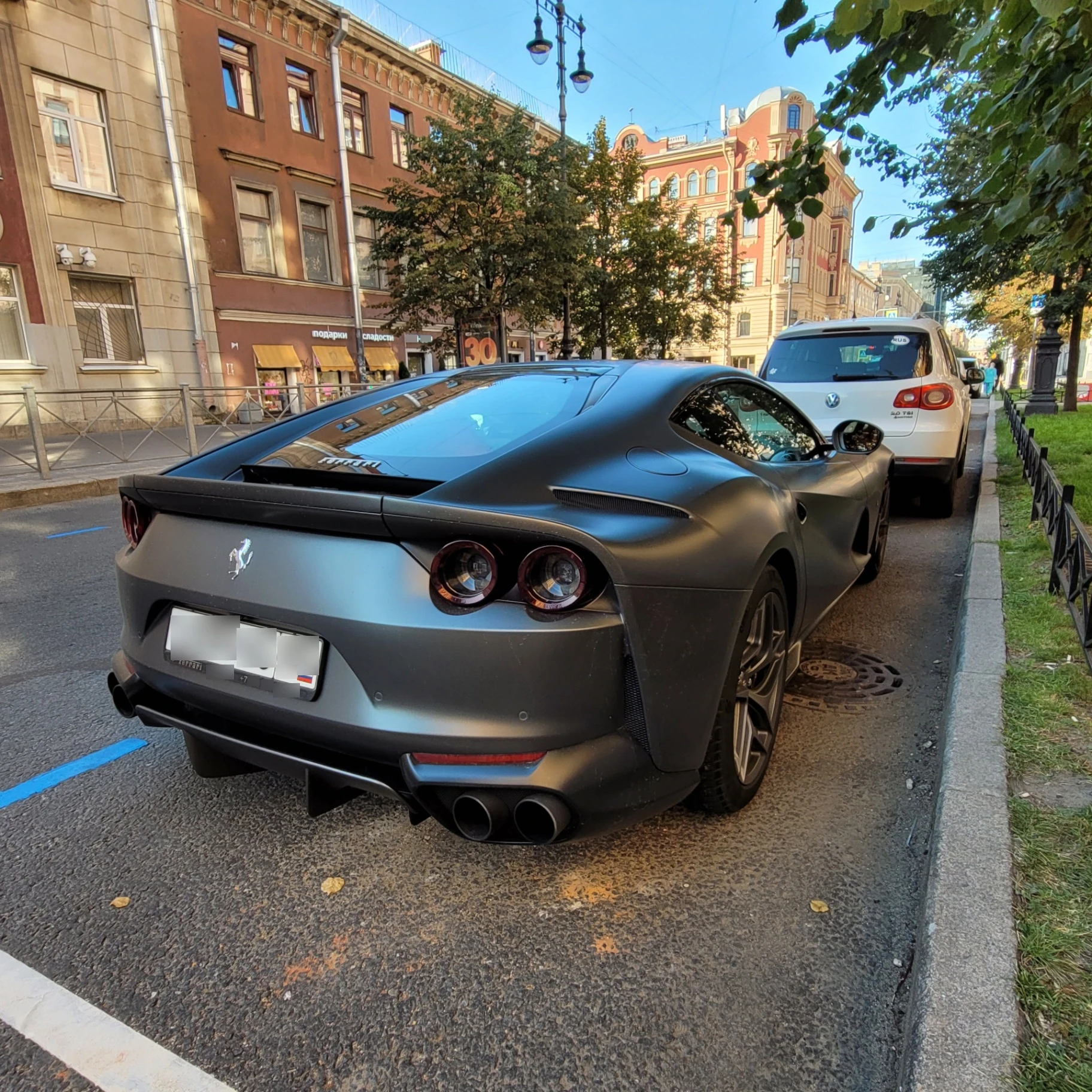 Ferrari 812 Superfast spotted in Sankt-Peterburg, Russia