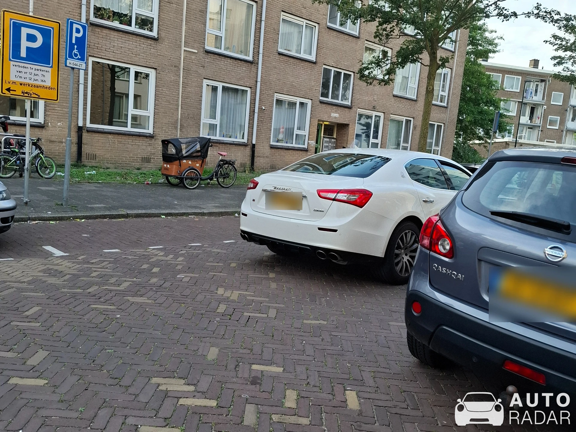 Maserati Ghibli S Q4 spotted in Voorburg