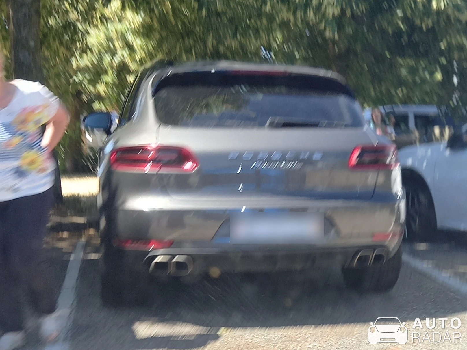 Porsche Macan Turbo spotted in La Baume-d'Hostun