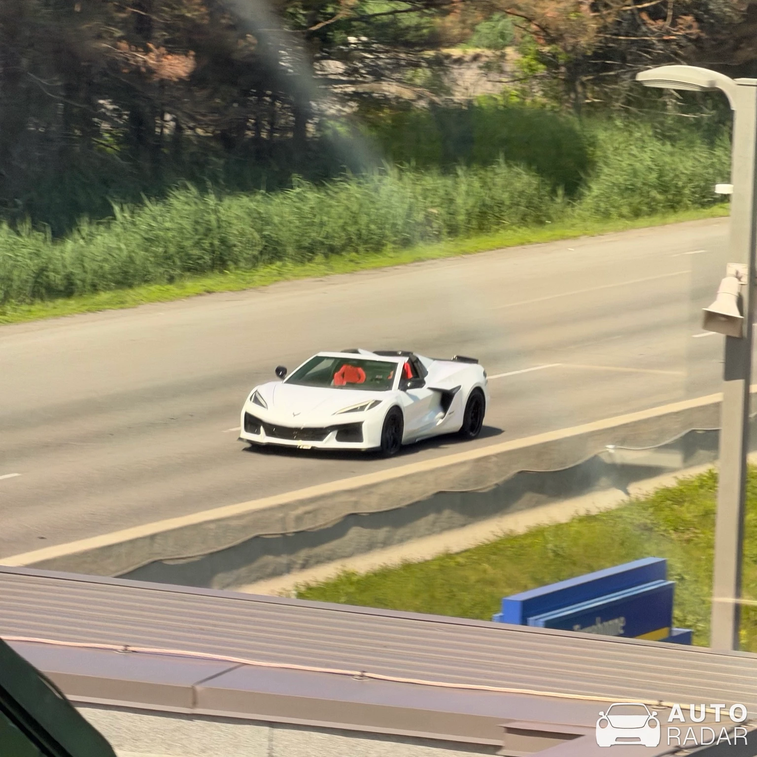 Chevrolet Corvette C8 Z06 Convertible spotted in Terrebonne