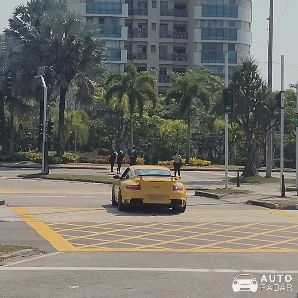 Porsche 997 GT2 spotted in Barra da Tijuca, Brazil