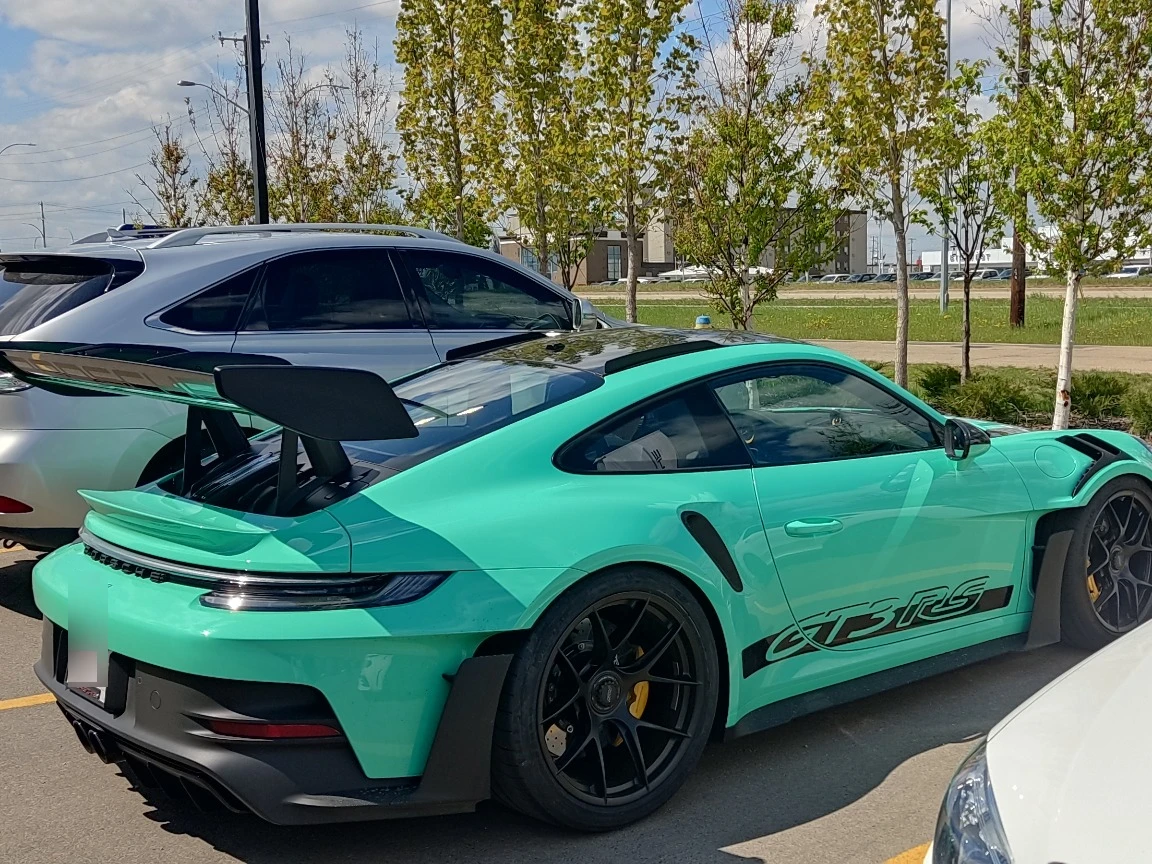 Porsche 911 (992) GT3 RS spotted in Edmonton, Канада