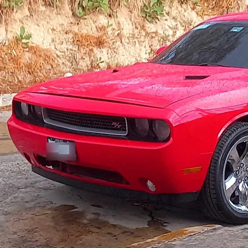Challenger R/T spotted in Naucalpan de Juárez, México