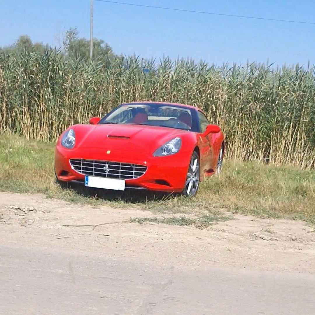 Ferrari California spotted in Iași, Romania