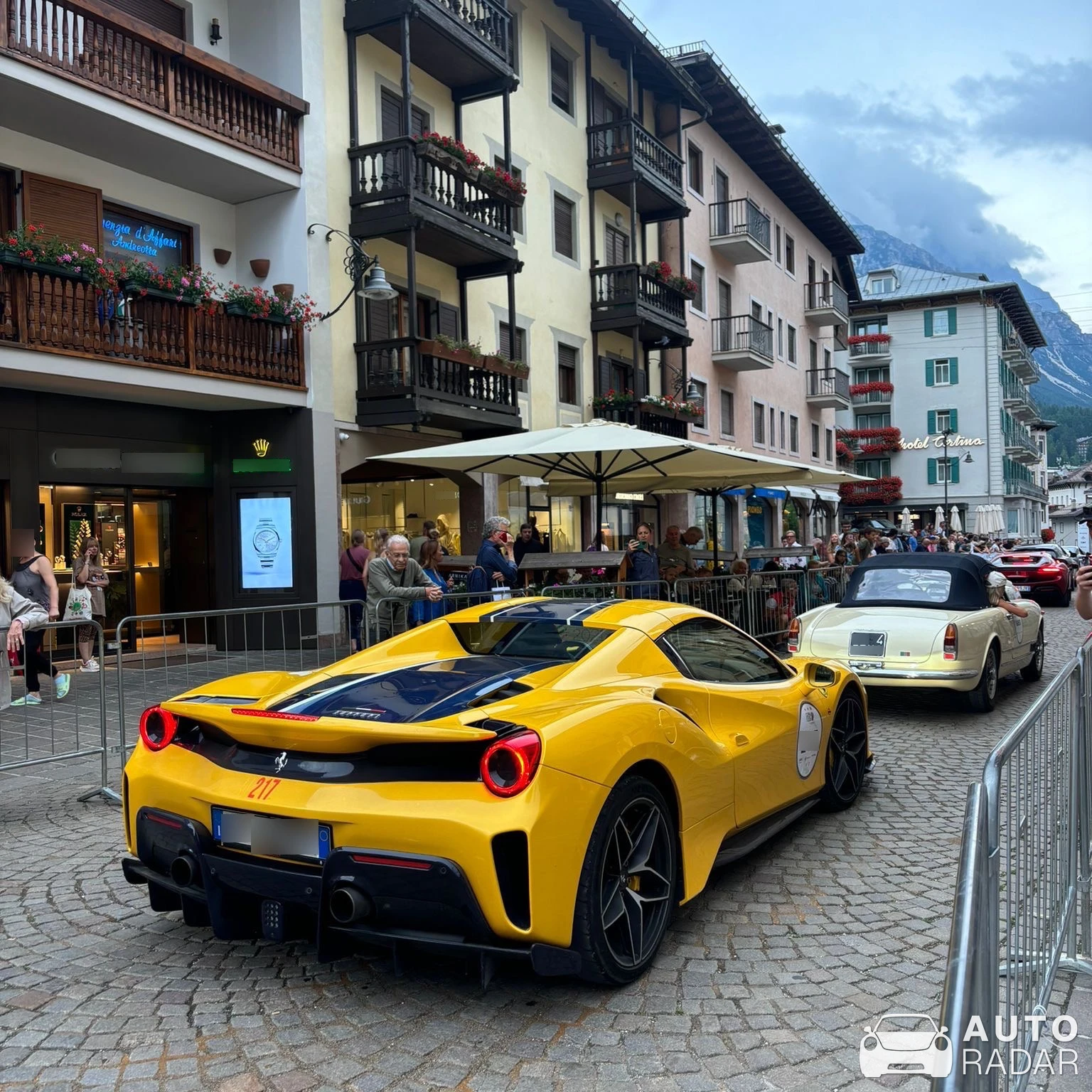 Ferrari 488 GTB spotted in Cortina d'Ampezzo, Itálie