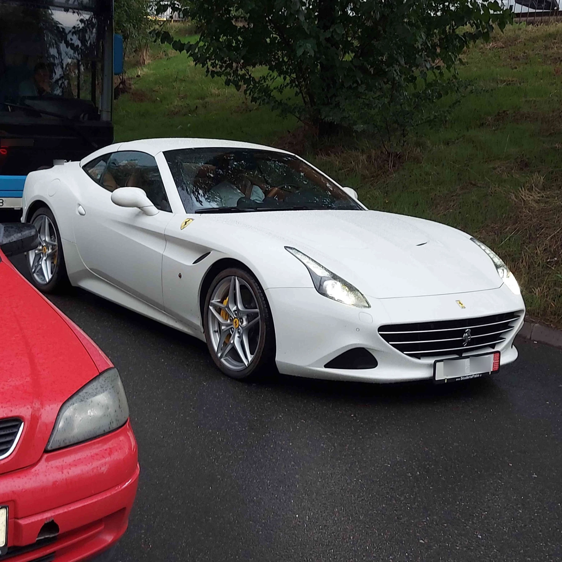 Ferrari California T spotted in București, Romania