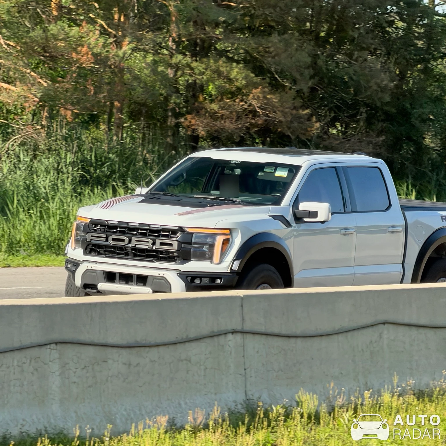 Ford F-150 Raptor 37 spotted in Terrebonne