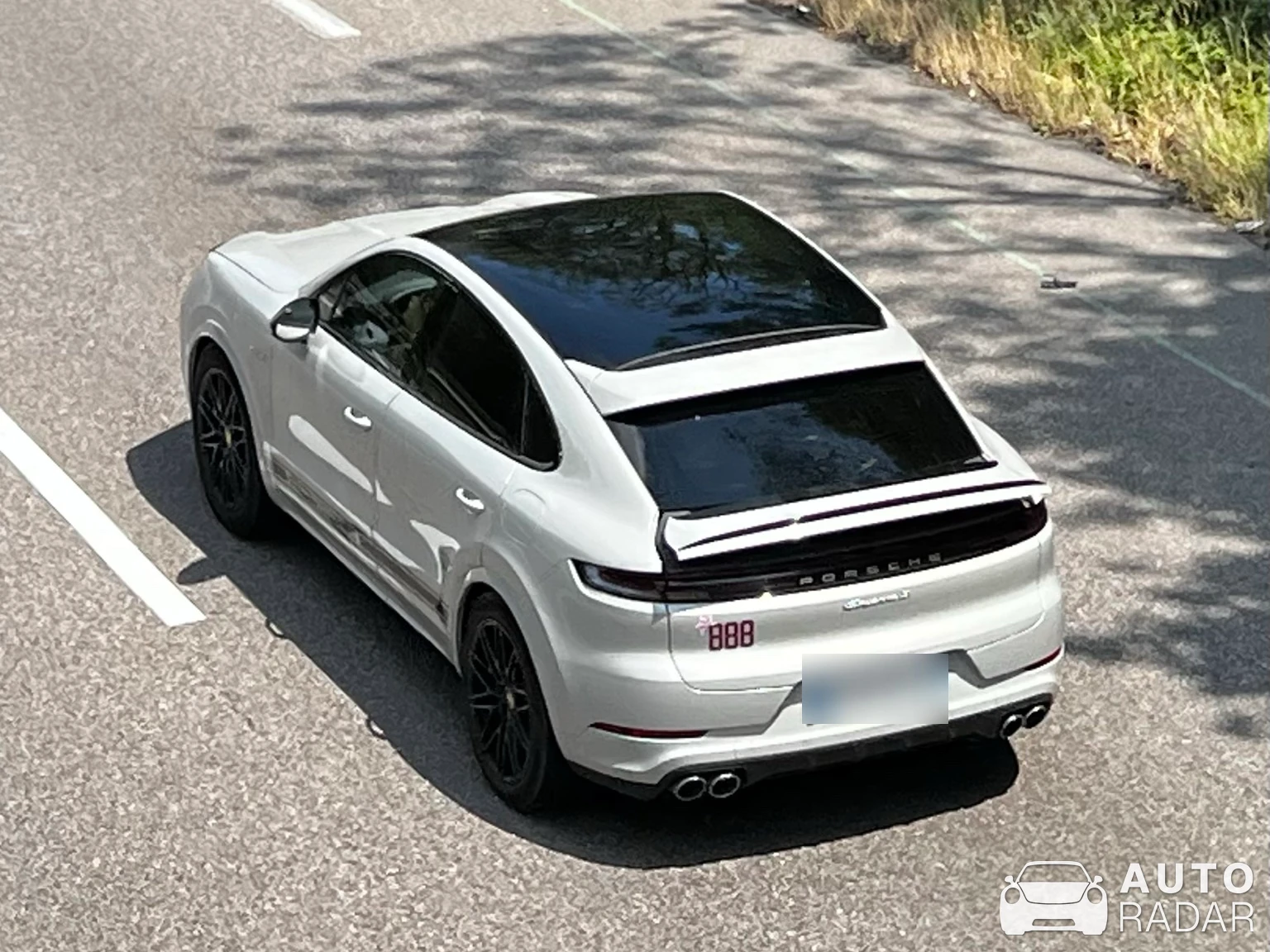 Porsche Cayenne Coupé Turbo S E-Hybrid spotted in Dommartin-lès-Toul