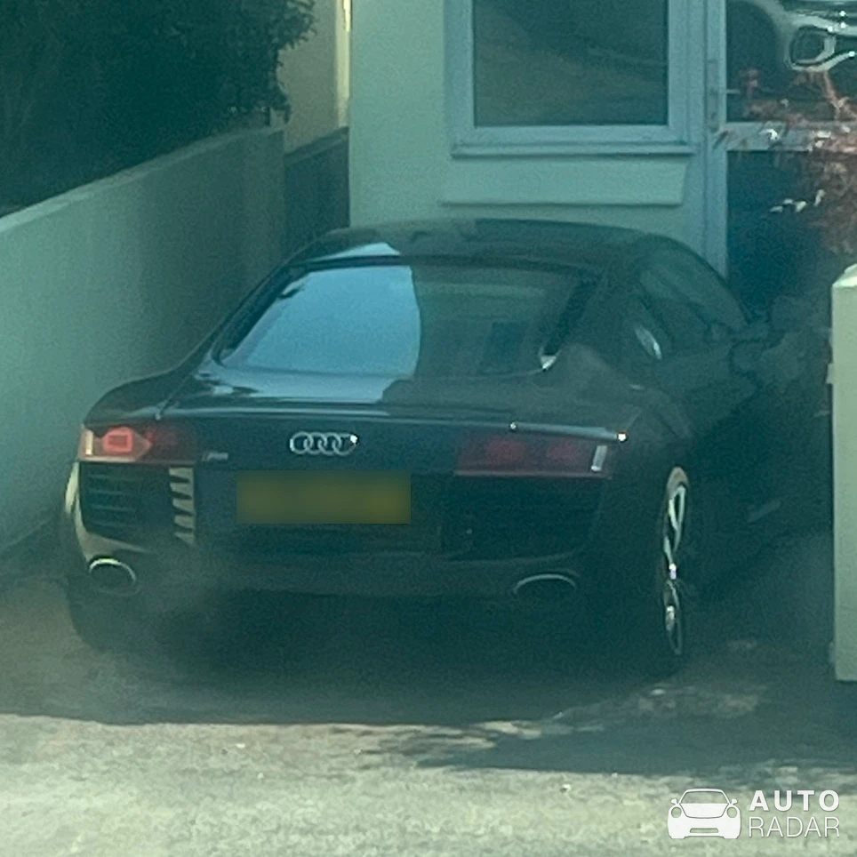 Audi R8 Type 42 spotted in Kingsbridge