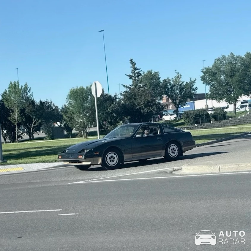 Nissan 300ZX spotted in Calgary