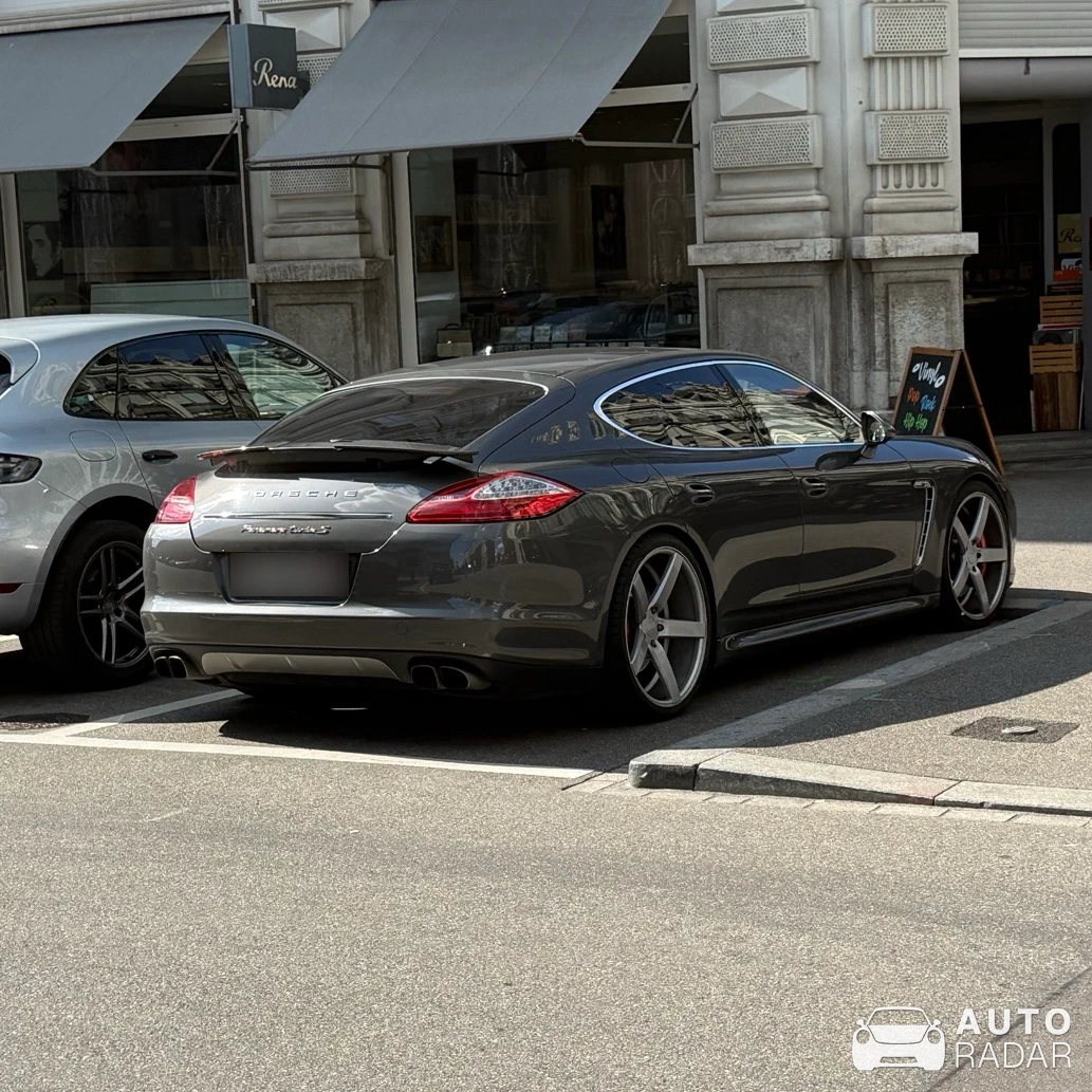 Porsche 970 Panamera Turbo S spotted in Zürich