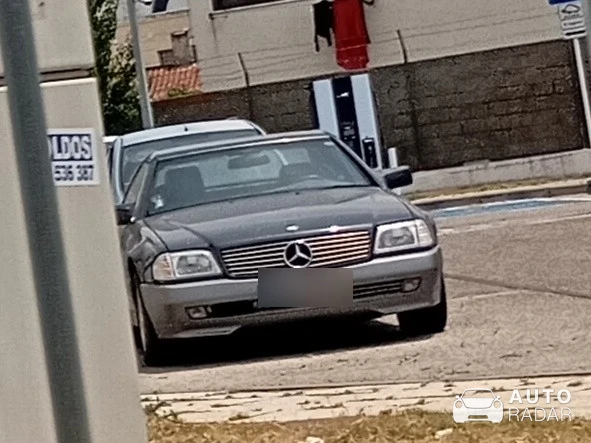 Mercedes-Benz SL 73 AMG R129 spotted in Lisbon