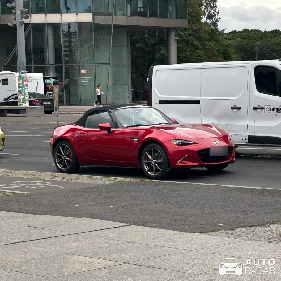 Mazda MX-5 ND spotted in Berliini