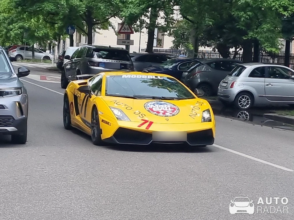 Lamborghini Gallardo Superleggera spotted in Milano