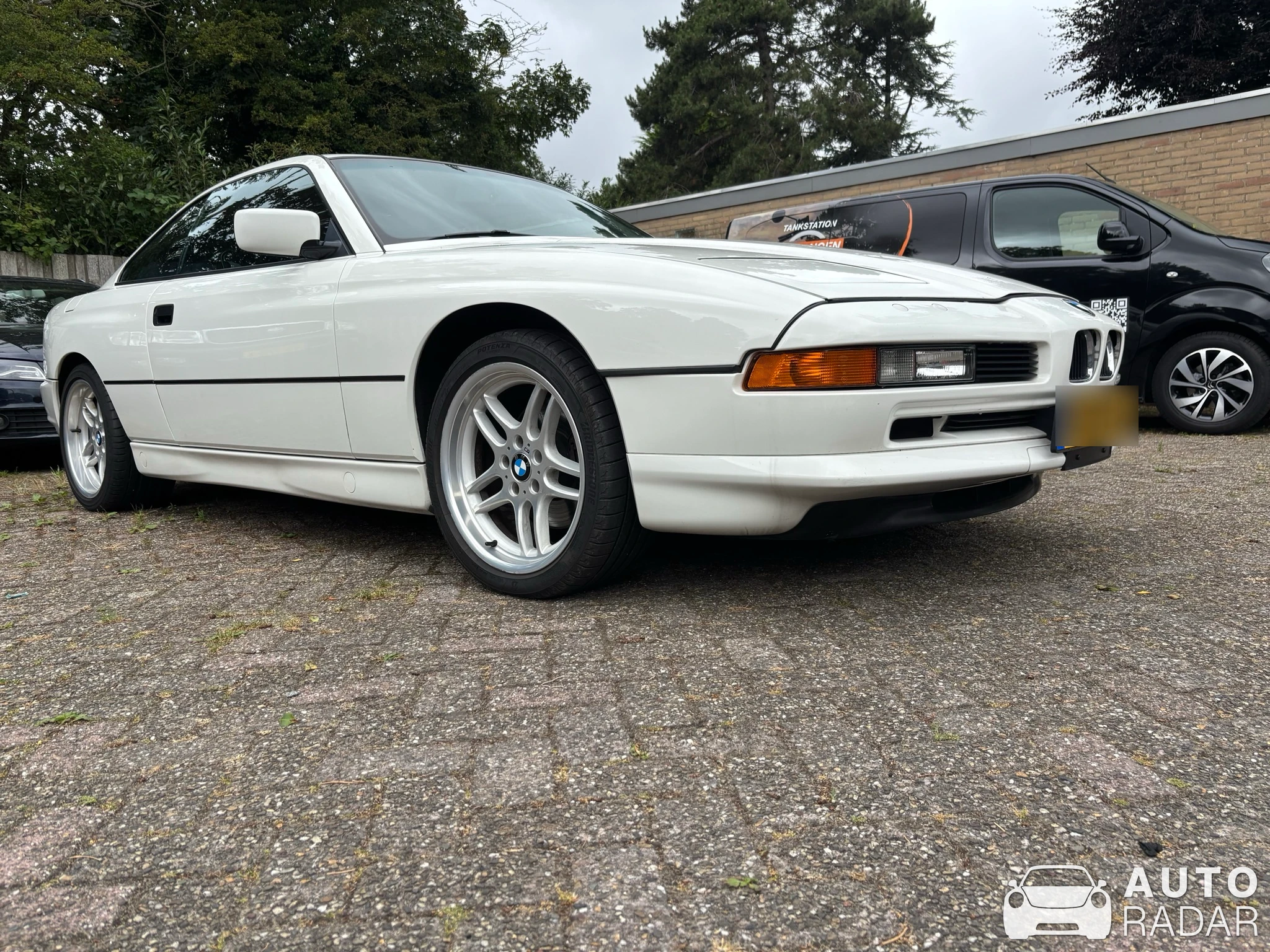 BMW 850i E31 spotted in Schoorl