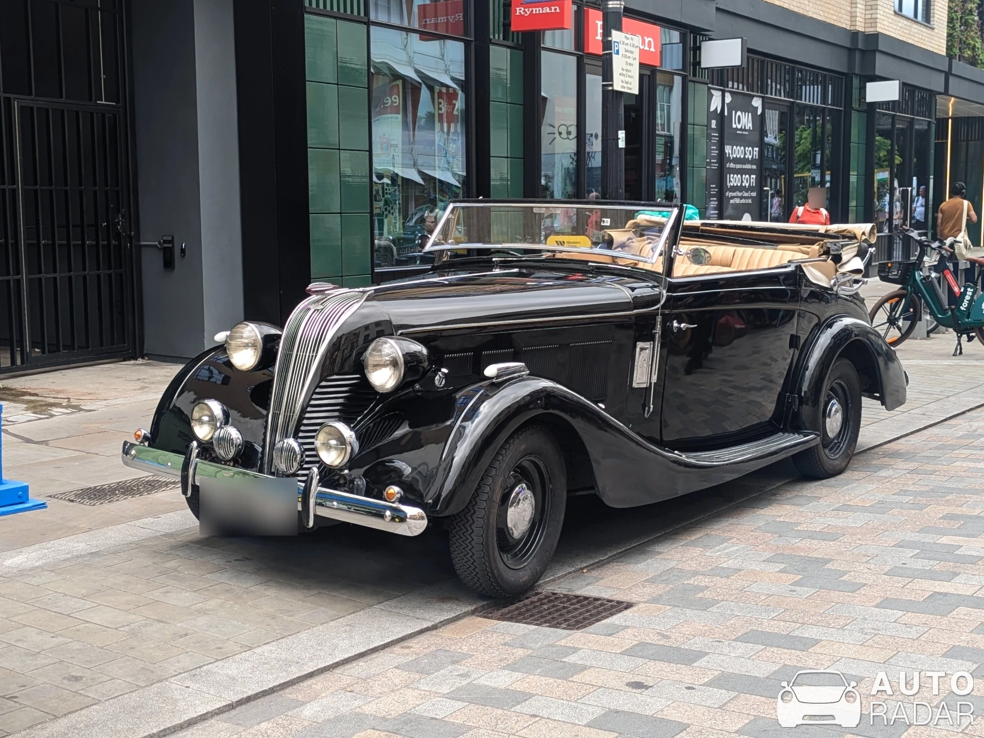 Hudson Terraplane Pick-up spotted in London