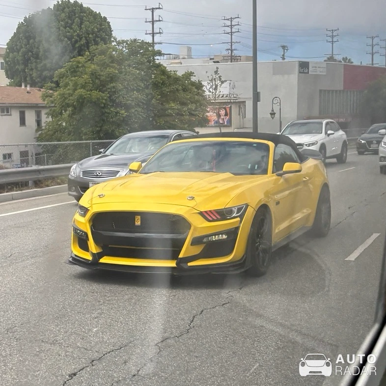 Ford Mustang Shelby GT500 Convertible spotted in Los Angeles
