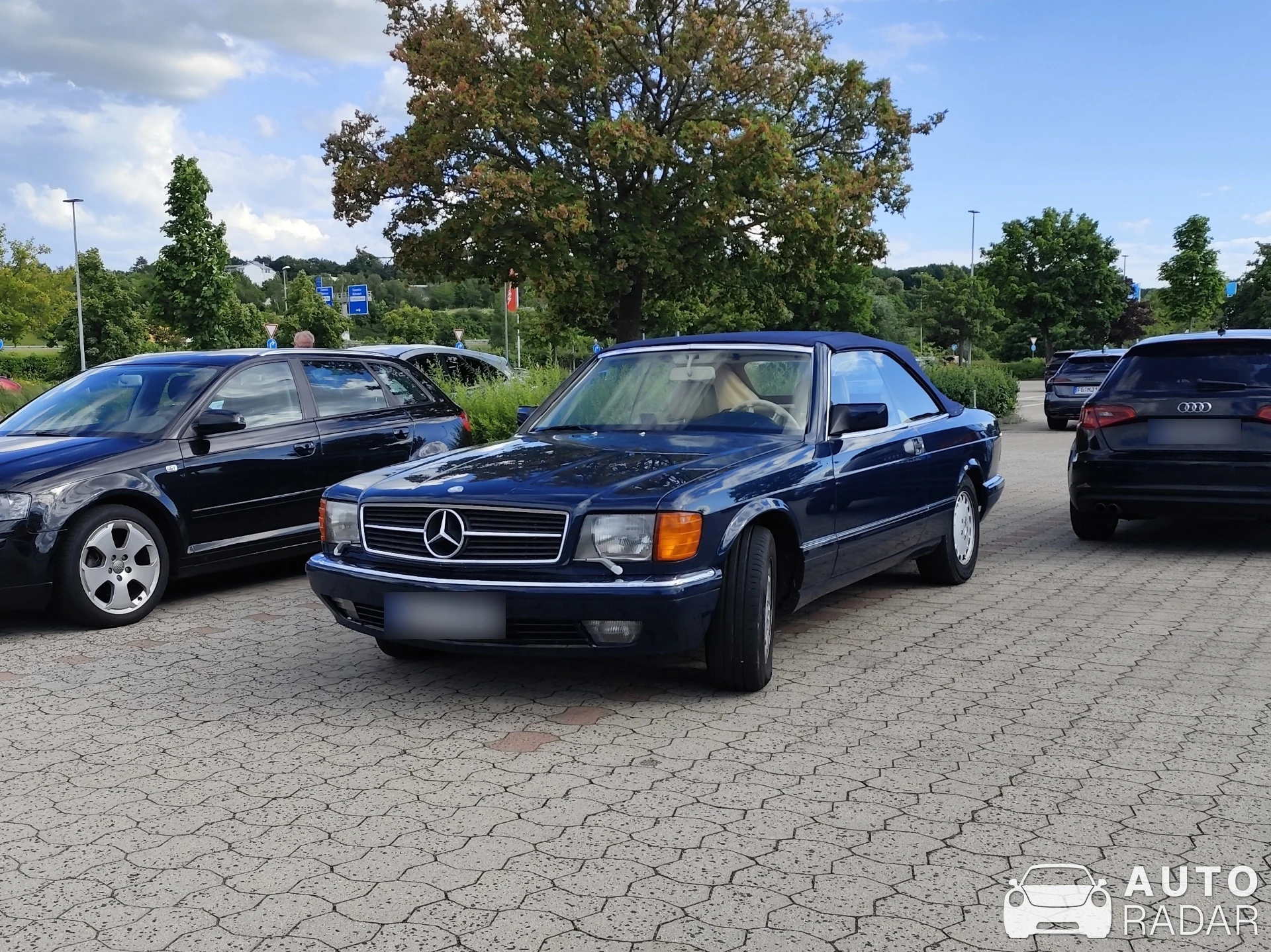 Mercedes-Benz 560 SEC spotted in Chemnitz, Germany