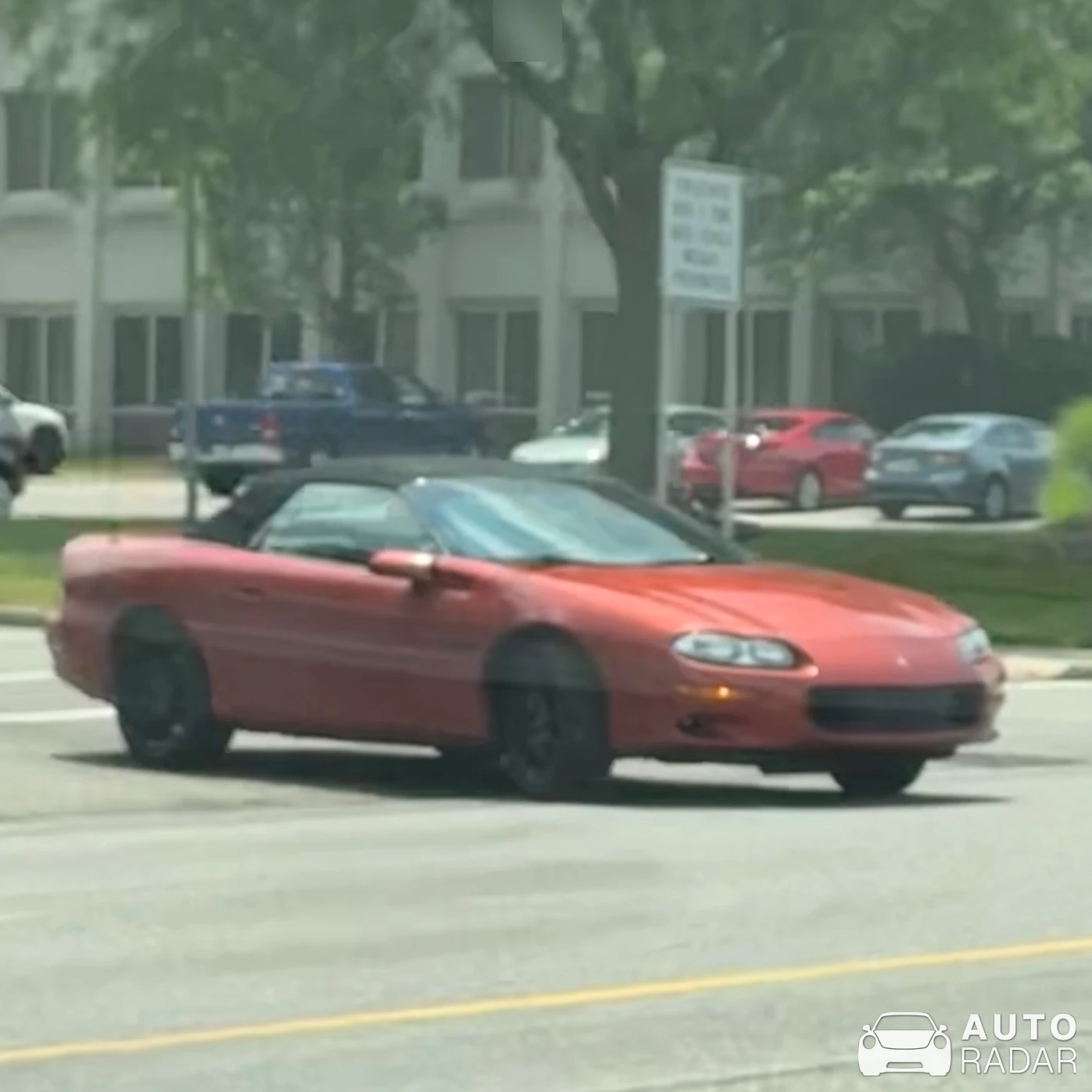 Chevrolet Camaro Convertible spotted in Middleburg Heights