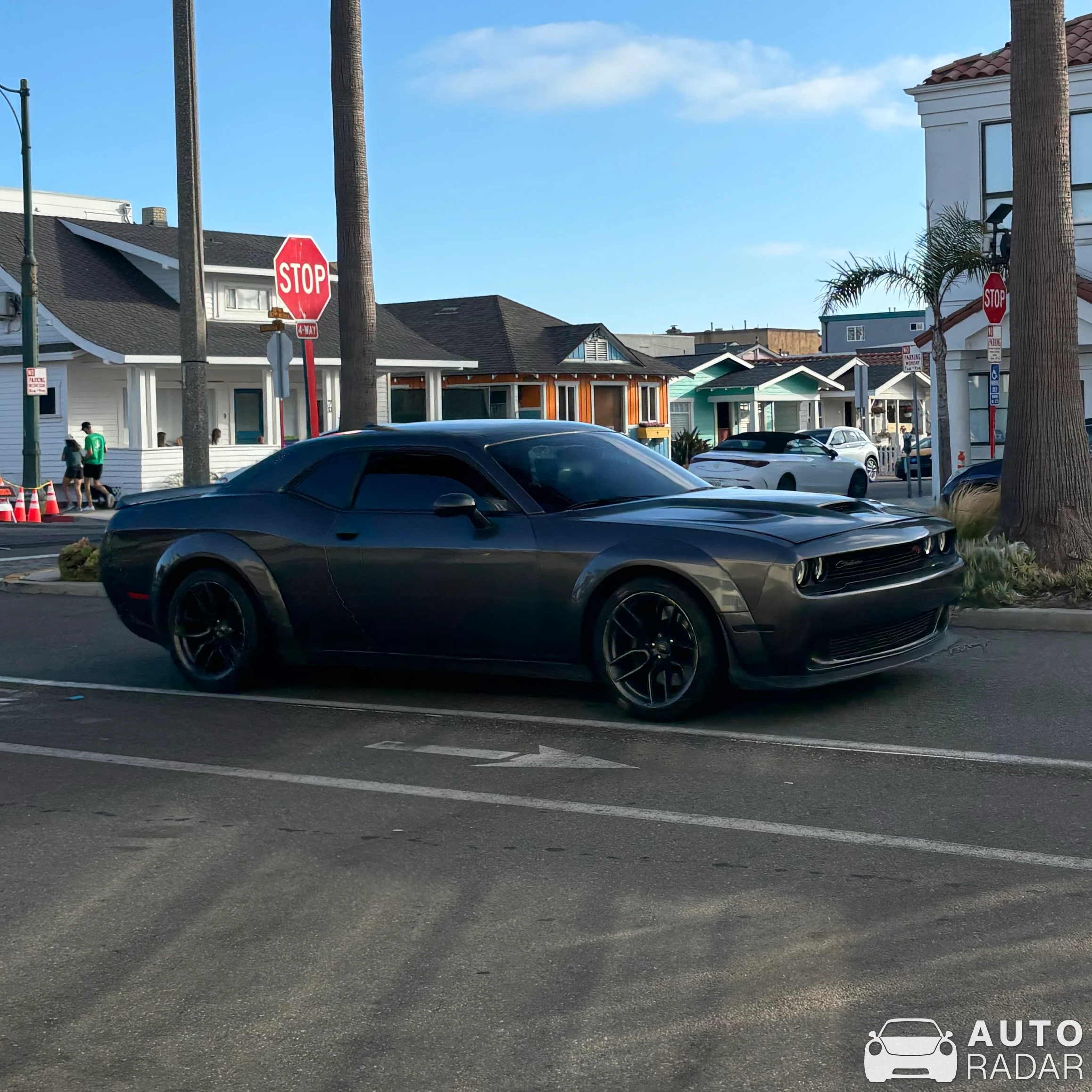 Dodge Challenger R/T spotted in Hermosa Beach, United States