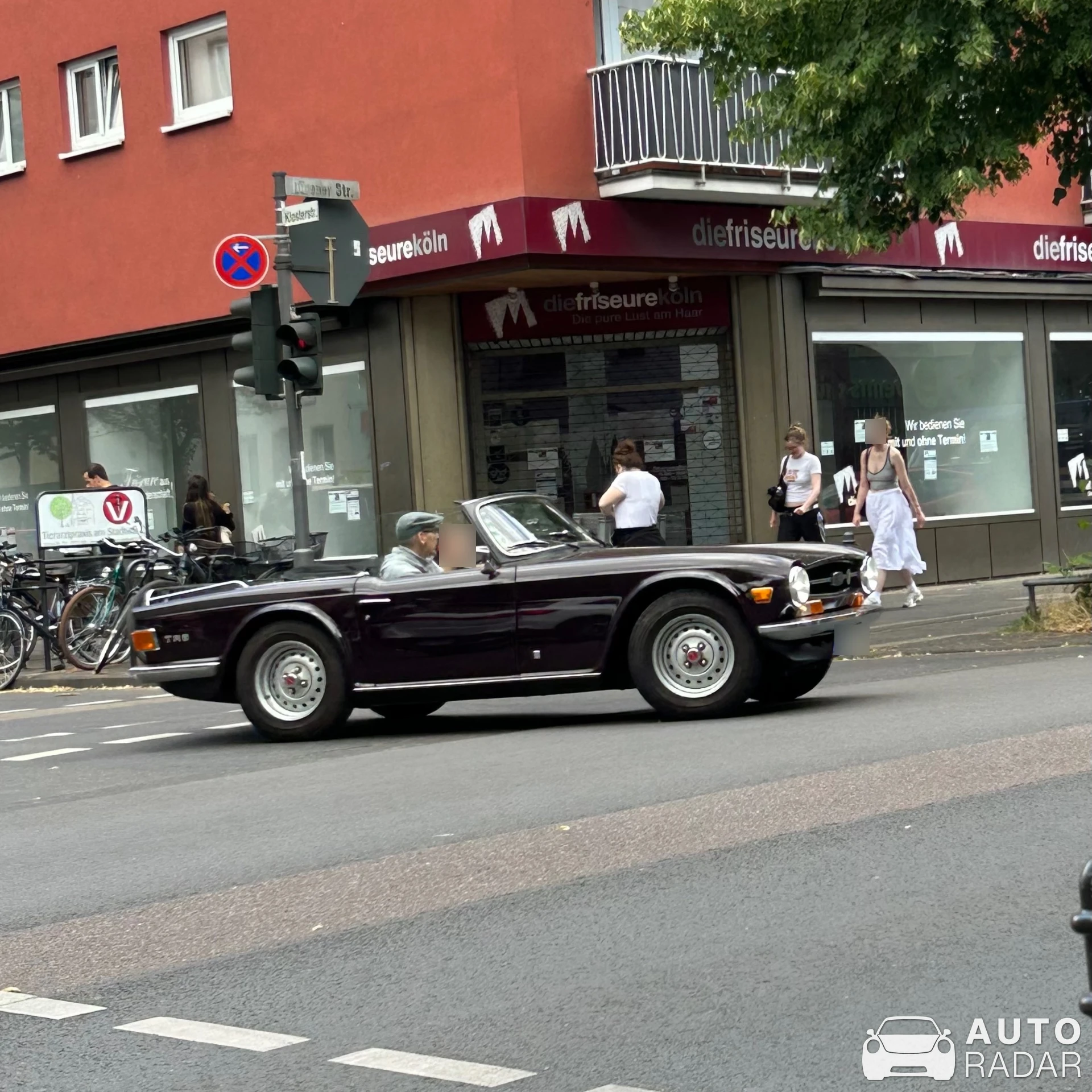 Triumph TR6 spotted in Köln