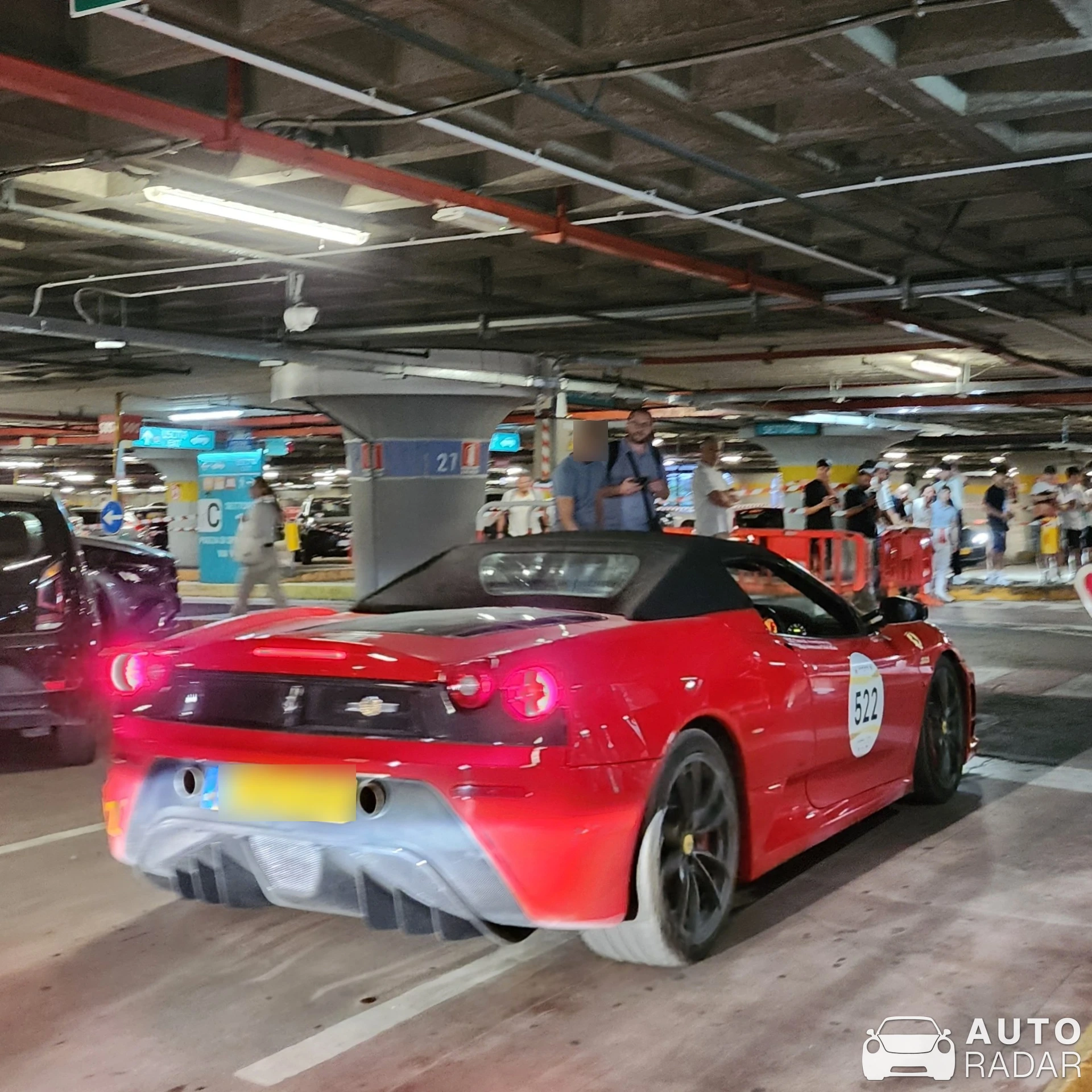 Ferrari Scuderia Spider 16M spotted in Roma