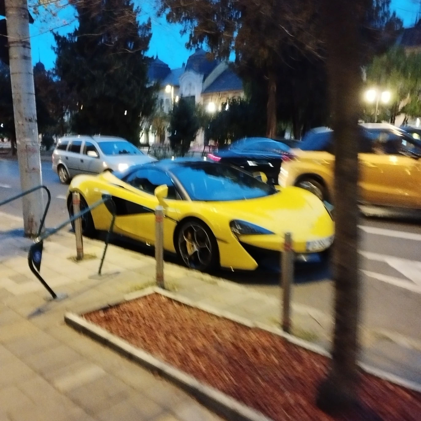 McLaren 570GT spotted in Marosvásárhely, Románia