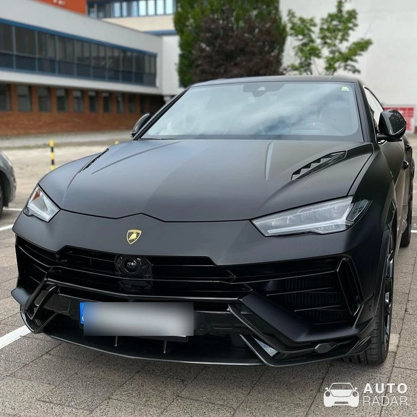 Lamborghini Urus S spotted in Okres Znojmo, Czechia