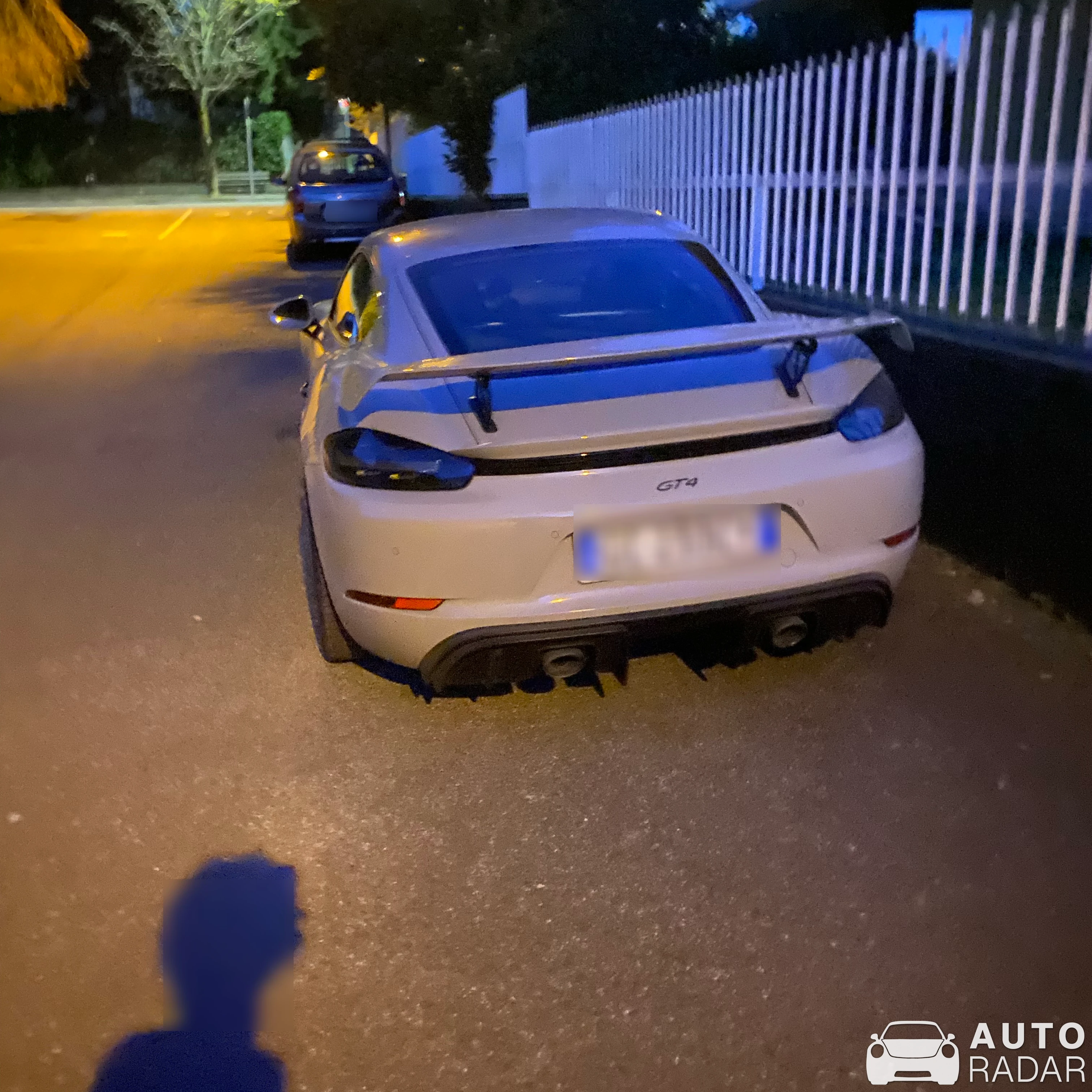 Porsche 718 Cayman GT4 spotted in Lecco