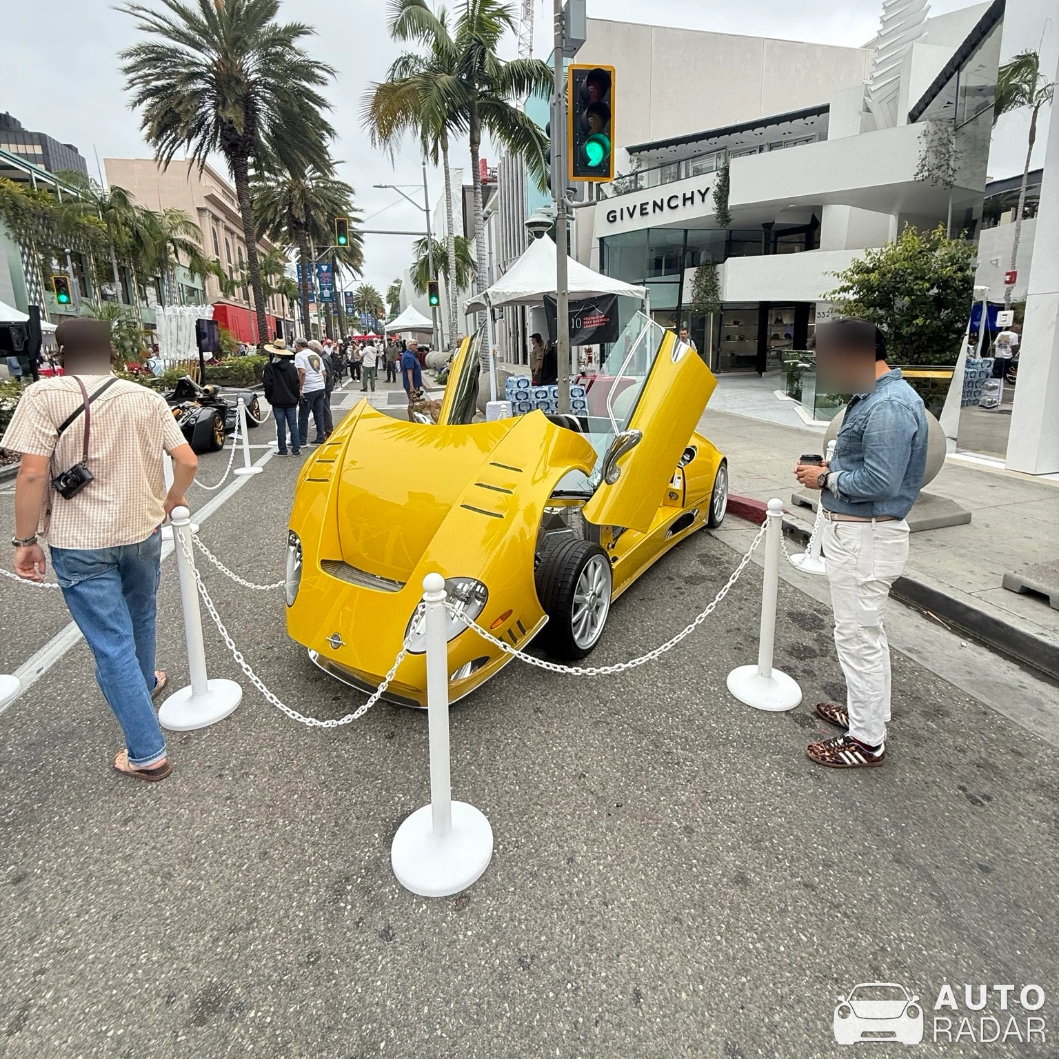 Spyker C8 spotted in Beverly Hills